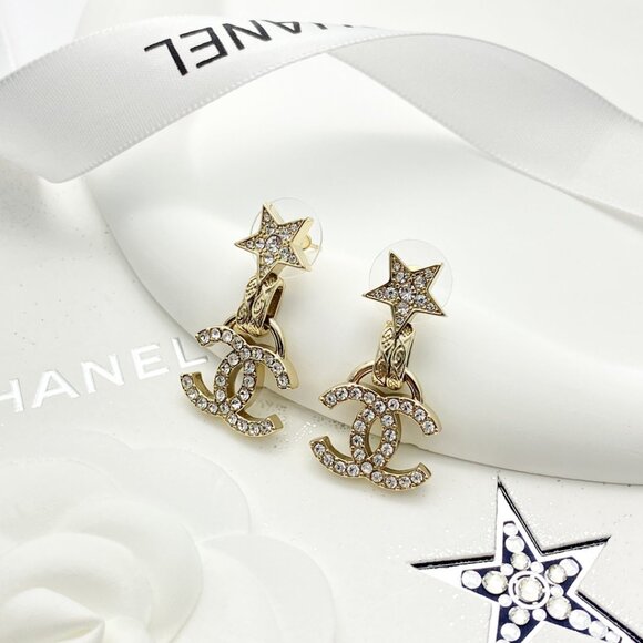 CHANEL CC With Diamond Stud Earrings - Picture 1 of 4